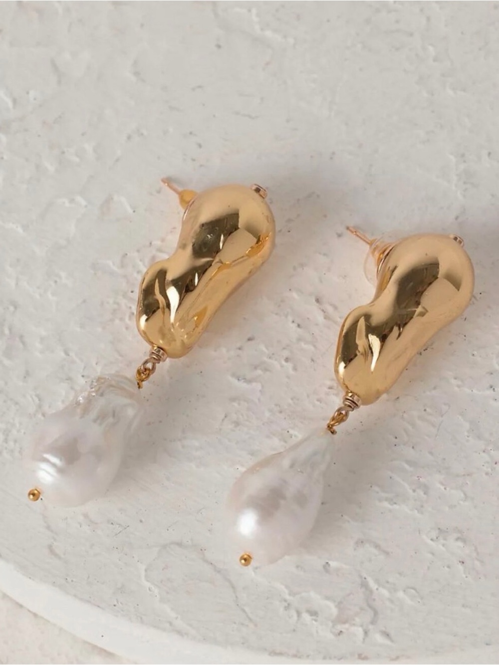 Anthropologie Baroque Pearl Gold Drop Earrings NWT Sculptural Baroque Statement